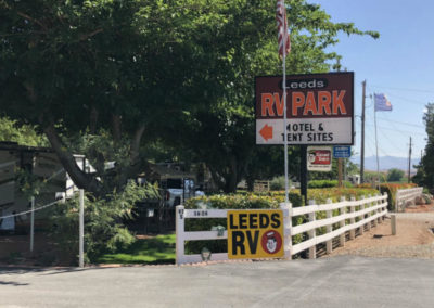 leeds rv and motel sign